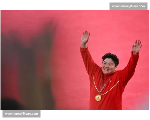 巩立姣 18 米 93 碾压夺冠，韦永丽雨战 11 秒 57 摘金